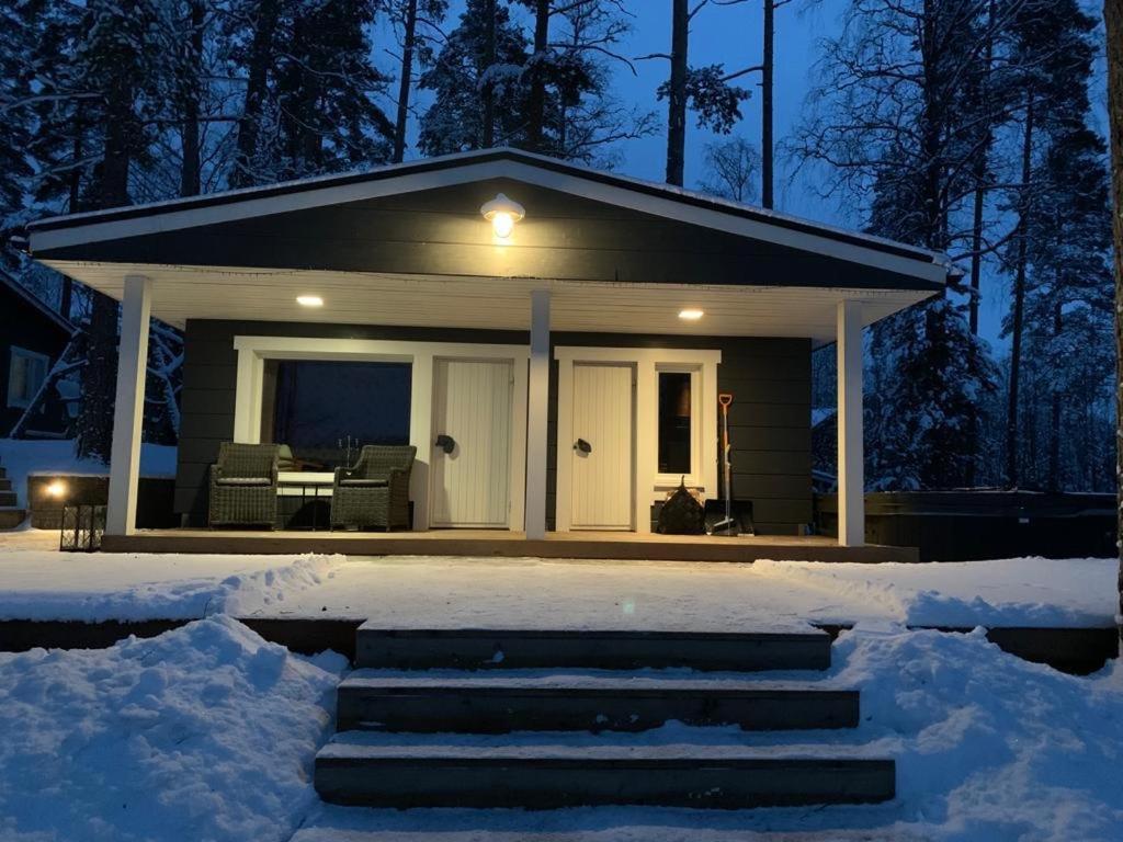 Villa Terveenniemi Kontula  Екстер'єр фото